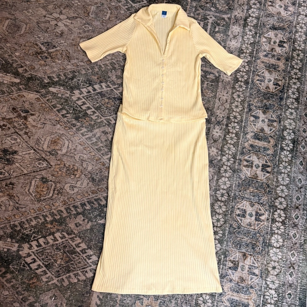 NWOT Old Navy Yellow Skirt Set Size Small Petite